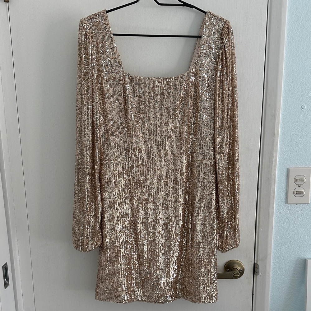 NWT Lilly Pulitzer Zelda skirted romper GOLD knit sequins Size 10 - Picture 6 of 17